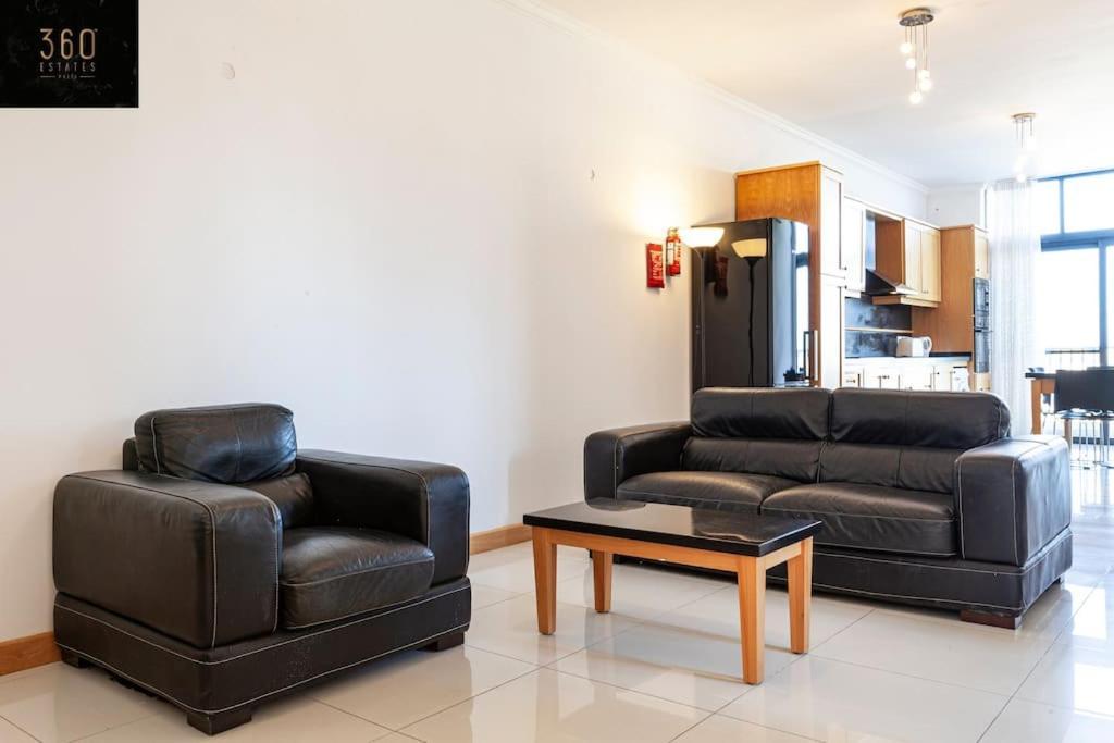 Comfortable Penthouse, Served With Lift, Wifi & Ac By 360 Estates Gzira Dış mekan fotoğraf